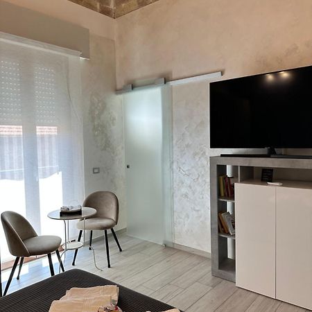 B & B Via Cavour Термолі Екстер'єр фото