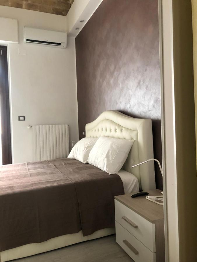 B & B Via Cavour Термолі Екстер'єр фото