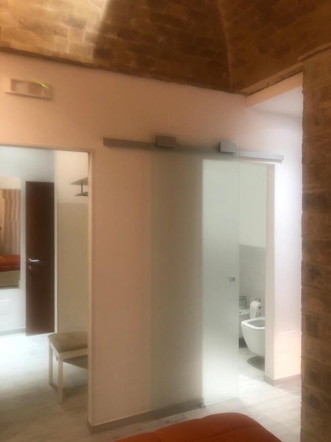 B & B Via Cavour Термолі Екстер'єр фото